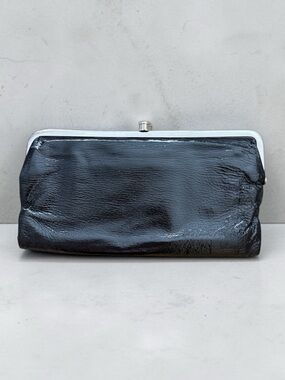 Hobo Lauren Wallet Clutch Black Patent Leather with Silver Hardware Mint Cond